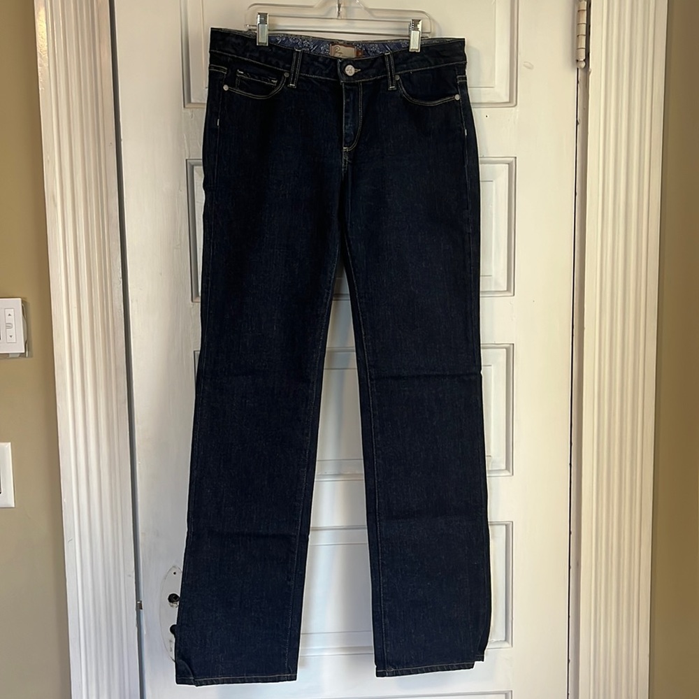 EUC PAIGE Melrose Straight Jean in size 31